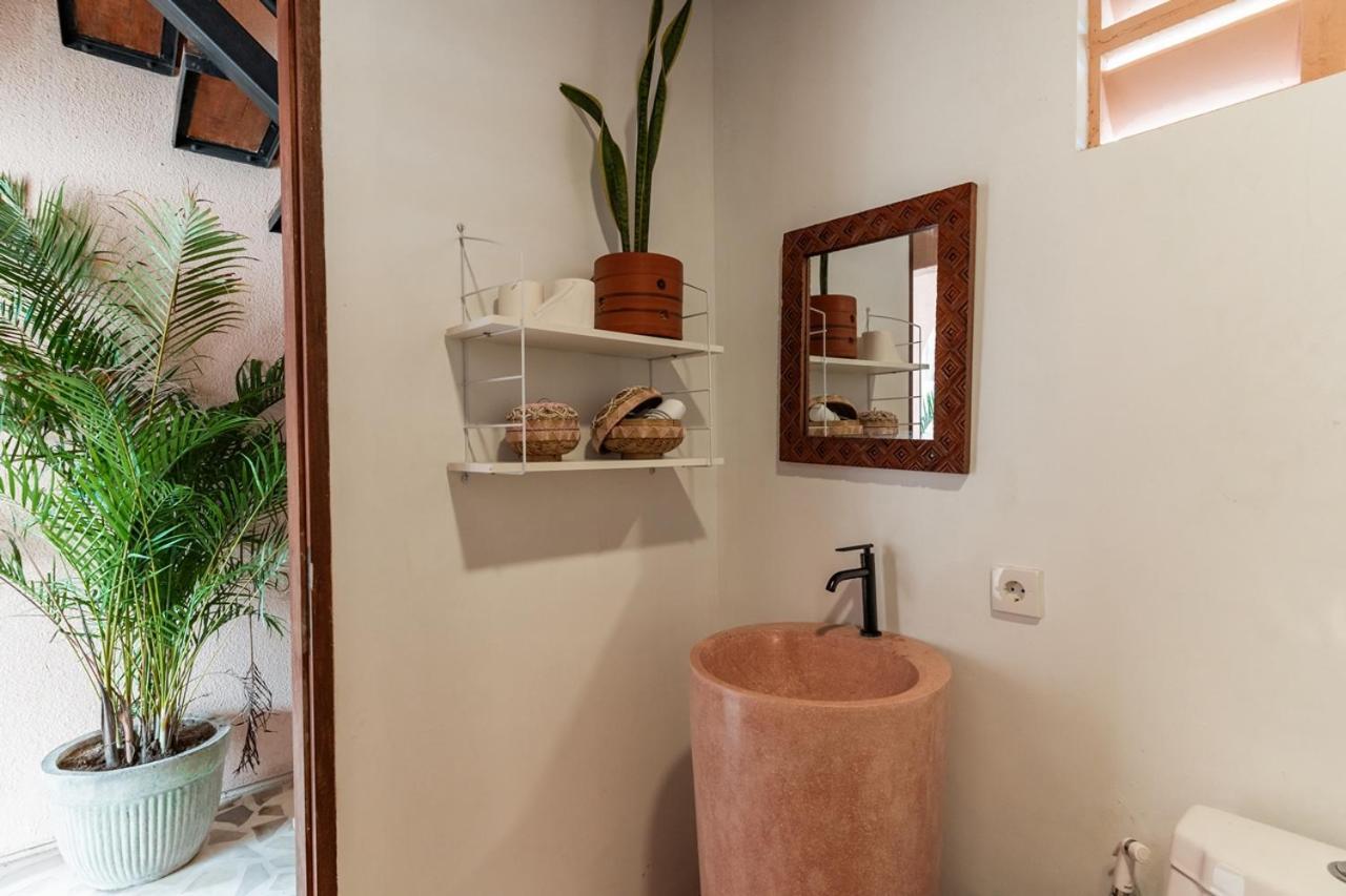 Woywoy Escape Tabo - Adults Only Βίλα Ουμπούντ Εξωτερικό φωτογραφία